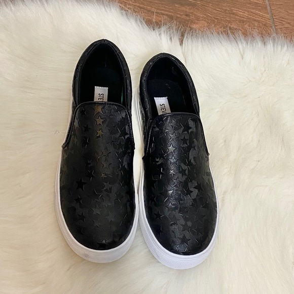 Steve Madden Shoes - Steve Madden star loafers shoes US 6 US7 euc